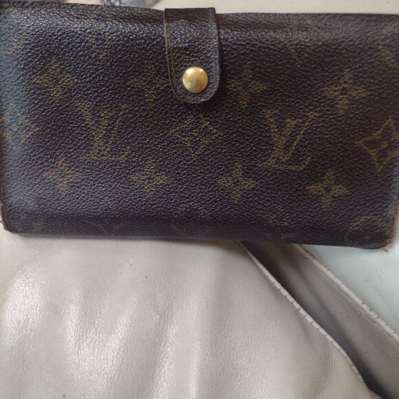 Louis Vuitton Monogram Wallets / Accessories Bundle🤎 - Picture 8 of 14